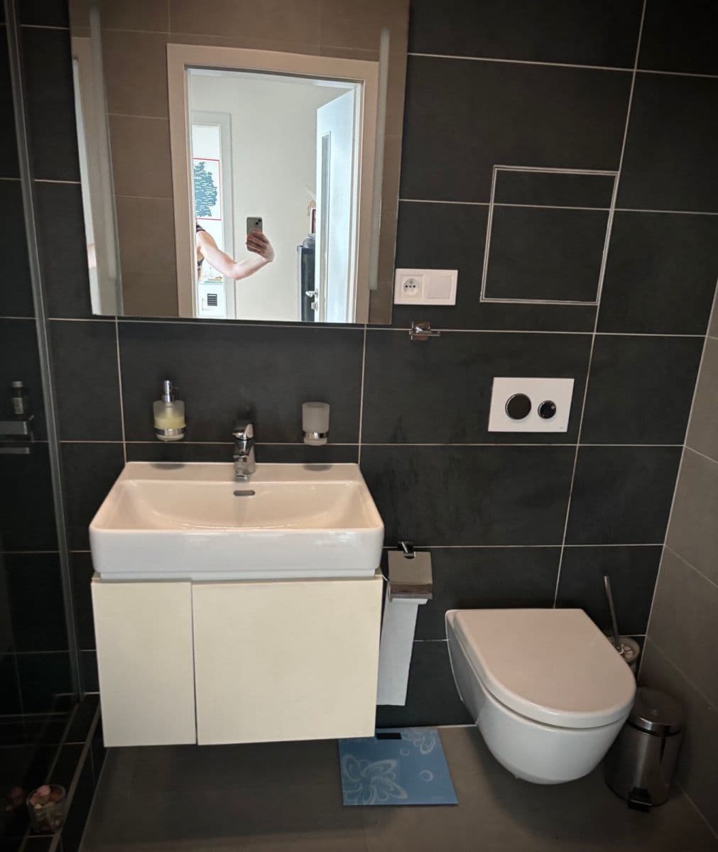 Pronájem bytu 2+kk 49 m², Granitova, Praha, Praha Pronájem bytu 2+kk 49 m², Granitova, Praha, Praha