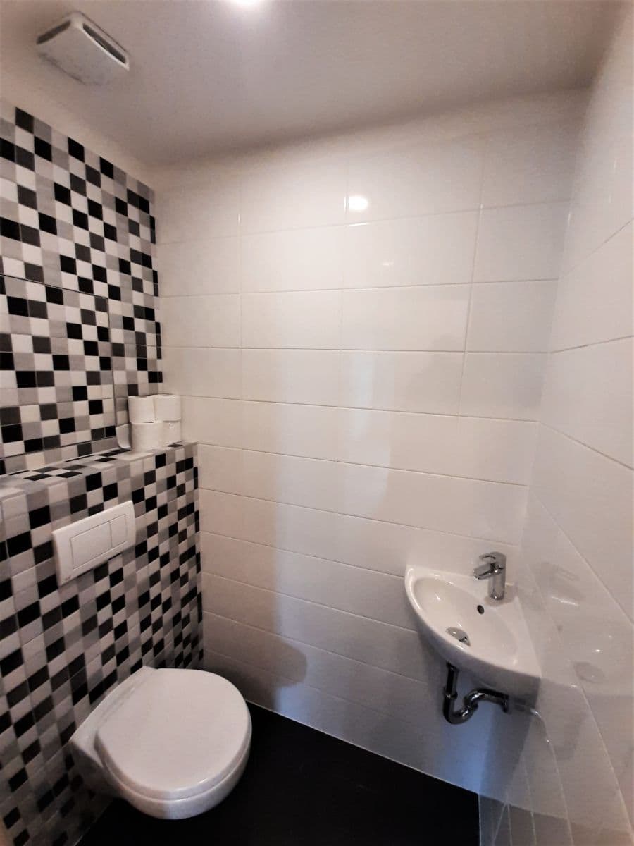 Pronájem bytu 2+kk 56 m², Práčská, Praha, Praha Pronájem bytu 2+kk 56 m², Práčská, Praha, Praha