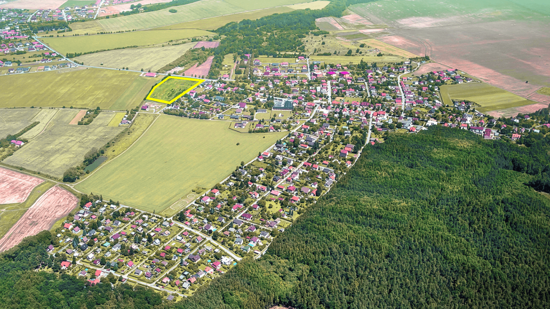 Prodej pozemku 895 m², Jirny, Středočeský kraj Prodej pozemku 895 m², Jirny, Středočeský kraj