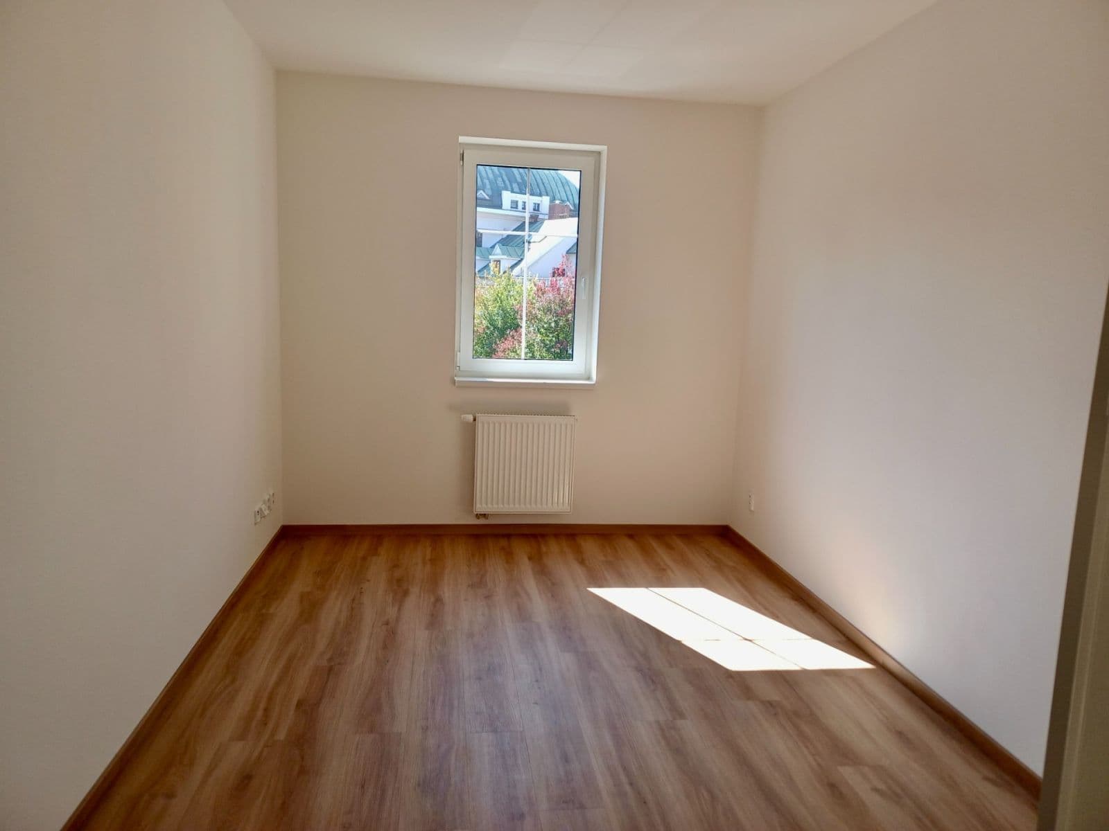 Pronájem bytu 3+kk 70 m², Tovární, Plzeň, Plzeňský kraj Pronájem bytu 3+kk 70 m², Tovární, Plzeň, Plzeňský kraj