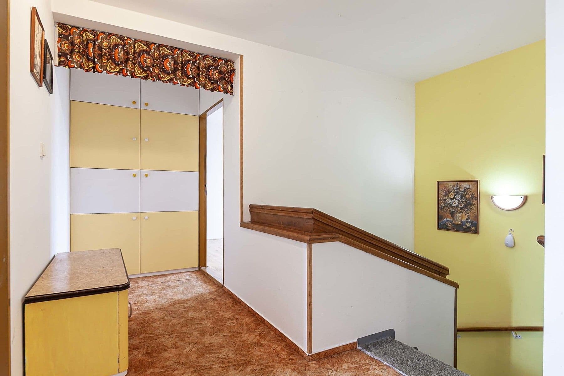 Prodej domu 158 m², pozemek 822 m², Třtinová, Praha, Praha Prodej domu 158 m², pozemek 822 m², Třtinová, Praha, Praha