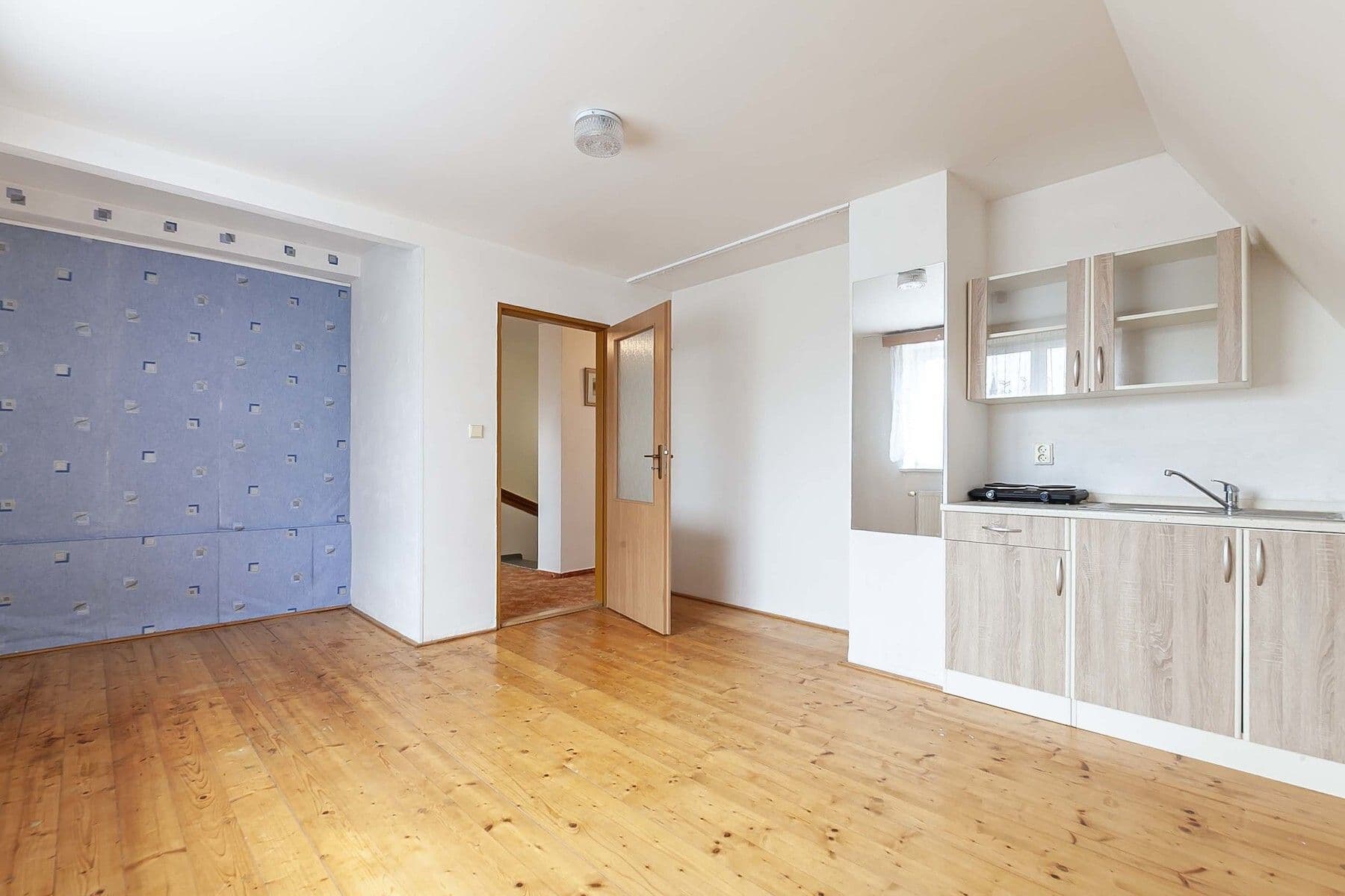 Prodej domu 158 m², pozemek 822 m², Třtinová, Praha, Praha Prodej domu 158 m², pozemek 822 m², Třtinová, Praha, Praha