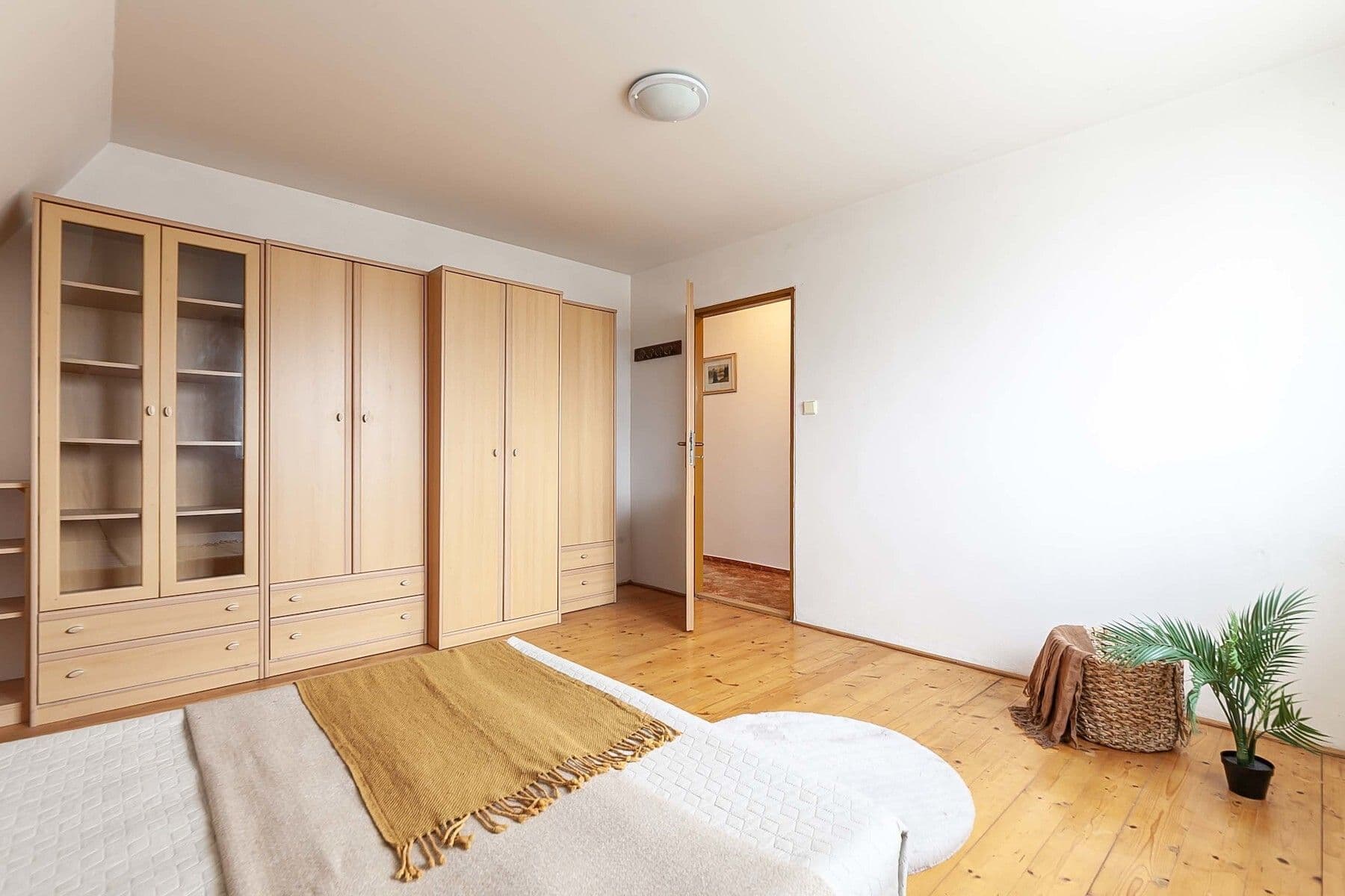 Prodej domu 158 m², pozemek 822 m², Třtinová, Praha, Praha Prodej domu 158 m², pozemek 822 m², Třtinová, Praha, Praha