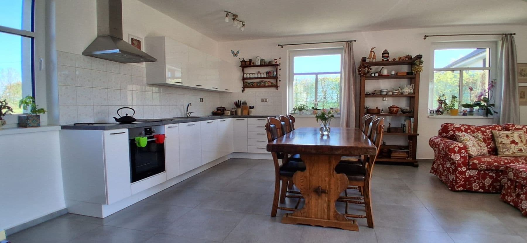 Prodej domu 318 m², pozemek 1.341 m², Soběslav, Jihočeský kraj Prodej domu 318 m², pozemek 1.341 m², Soběslav, Jihočeský kraj