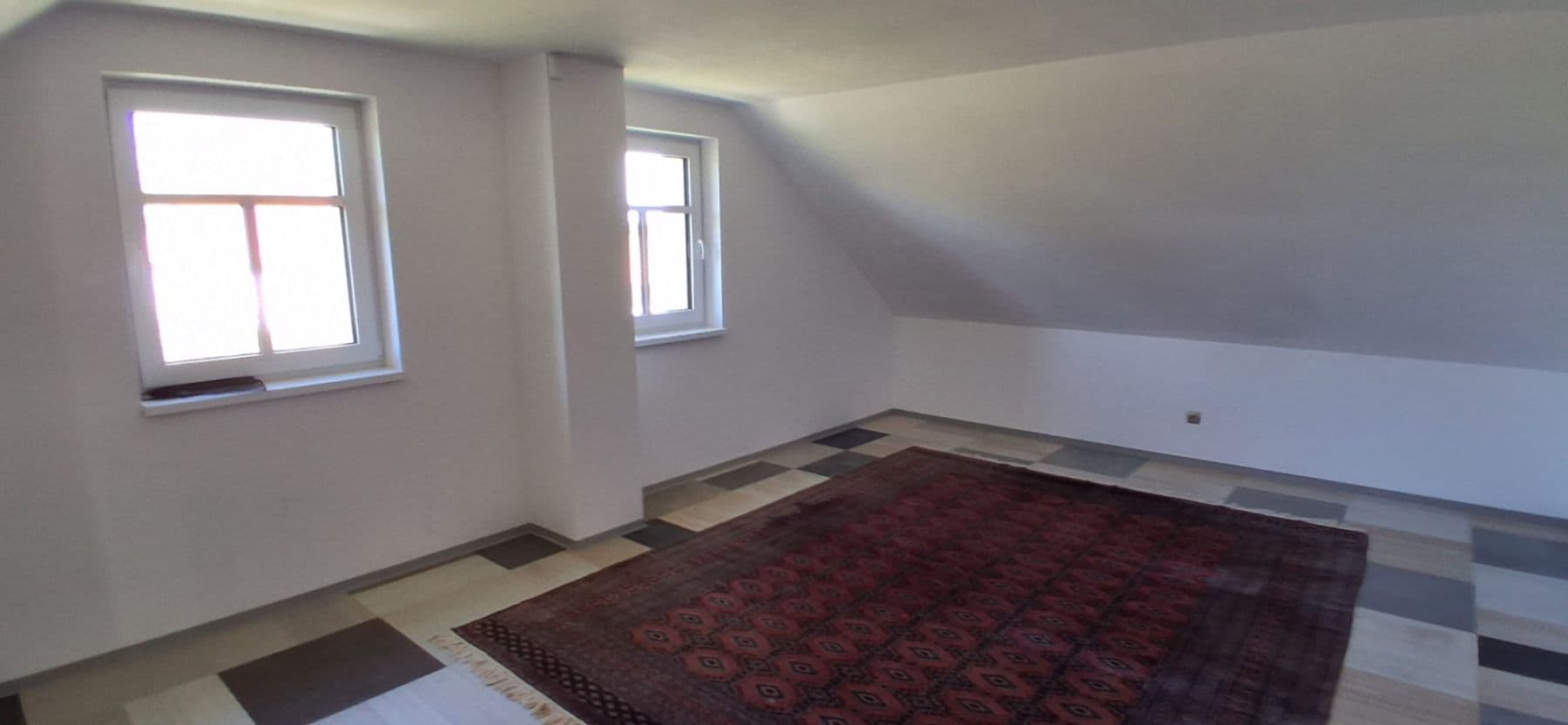 Prodej domu 318 m², pozemek 1.341 m², Soběslav, Jihočeský kraj Prodej domu 318 m², pozemek 1.341 m², Soběslav, Jihočeský kraj