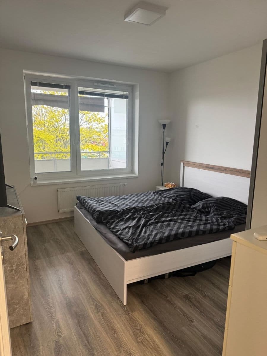 Pronájem bytu 2+kk 67 m², Tovární, Olomouc, Olomoucký kraj Pronájem bytu 2+kk 67 m², Tovární, Olomouc, Olomoucký kraj