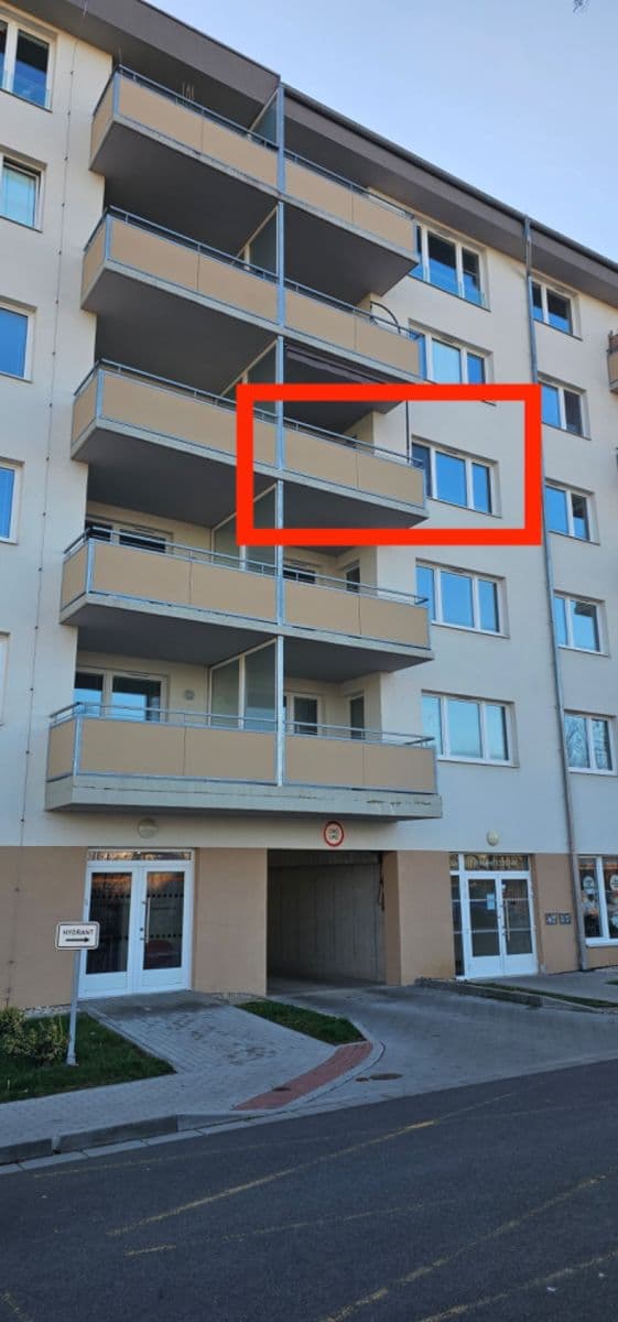 Pronájem bytu 2+kk 67 m², Tovární, Olomouc, Olomoucký kraj Pronájem bytu 2+kk 67 m², Tovární, Olomouc, Olomoucký kraj