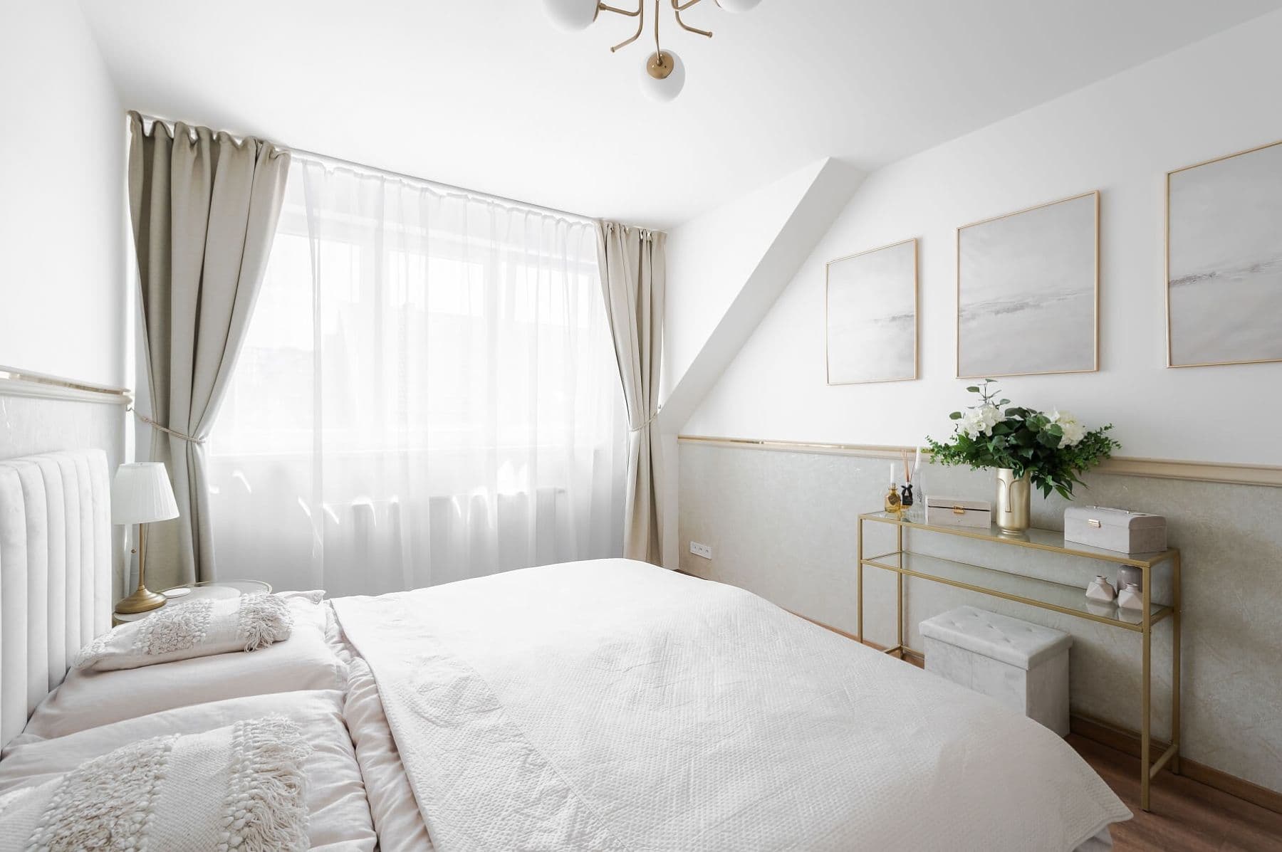 Pronájem bytu 4+kk 118 m², V Zahradách, Praha, Praha Pronájem bytu 4+kk 118 m², V Zahradách, Praha, Praha