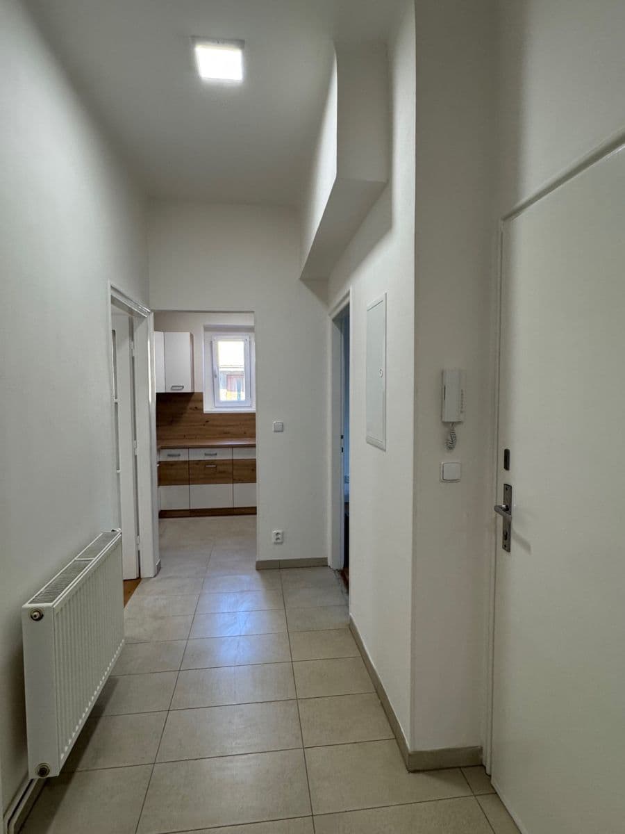 Pronájem bytu 4+1 94 m², U Krčské vodárny, Praha, Praha Pronájem bytu 4+1 94 m², U Krčské vodárny, Praha, Praha