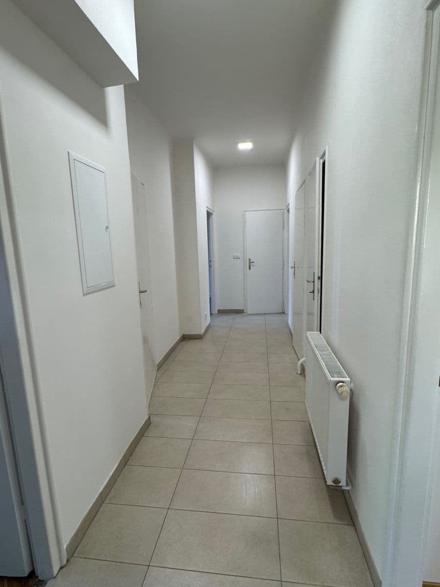 Pronájem bytu 4+1 94 m², U Krčské vodárny, Praha, Praha Pronájem bytu 4+1 94 m², U Krčské vodárny, Praha, Praha