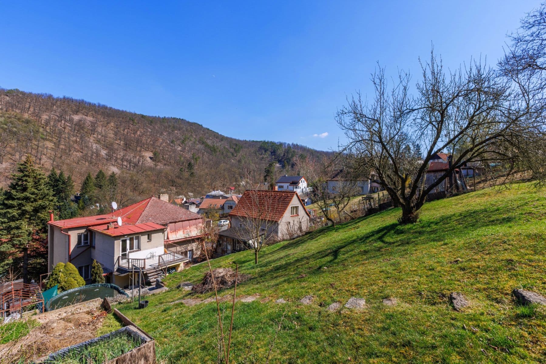 Prodej domu 260 m², pozemek 1.600 m², Černolická, Všenory, Středočeský kraj Prodej domu 260 m², pozemek 1.600 m², Černolická, Všenory, Středočeský kraj