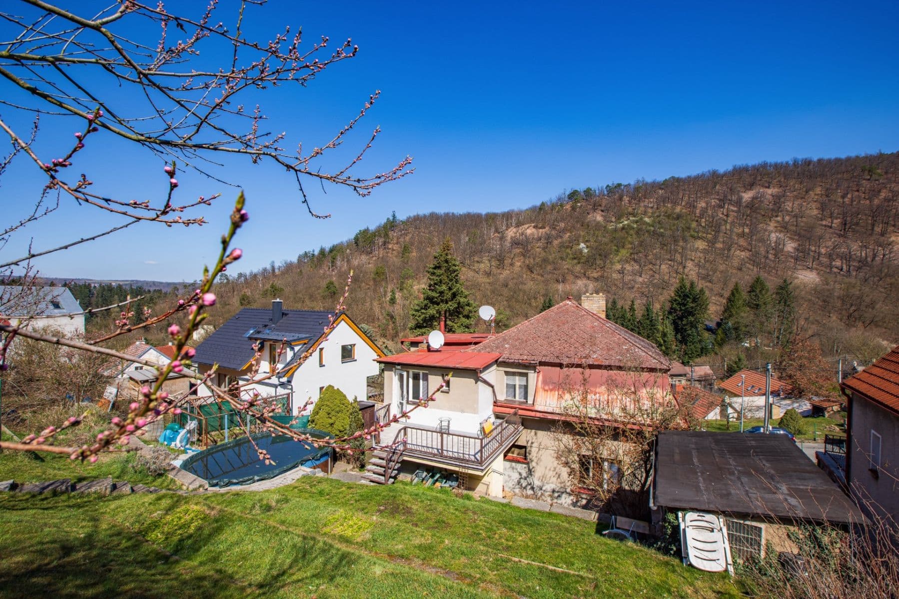 Prodej domu 260 m², pozemek 1.600 m², Černolická, Všenory, Středočeský kraj Prodej domu 260 m², pozemek 1.600 m², Černolická, Všenory, Středočeský kraj