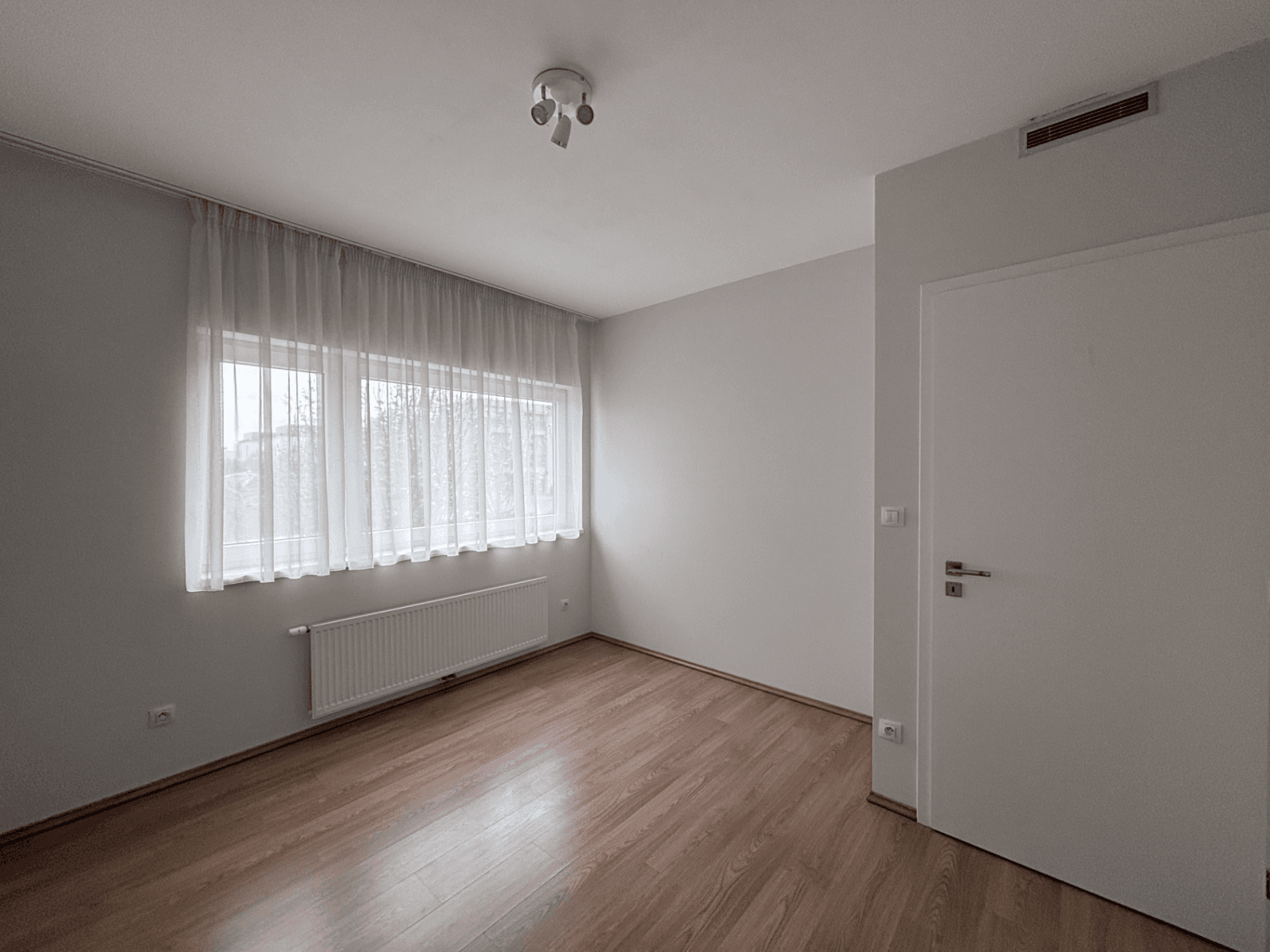 Pronájem bytu 4+kk 96 m², Nepomuckých, Praha, Praha Pronájem bytu 4+kk 96 m², Nepomuckých, Praha, Praha