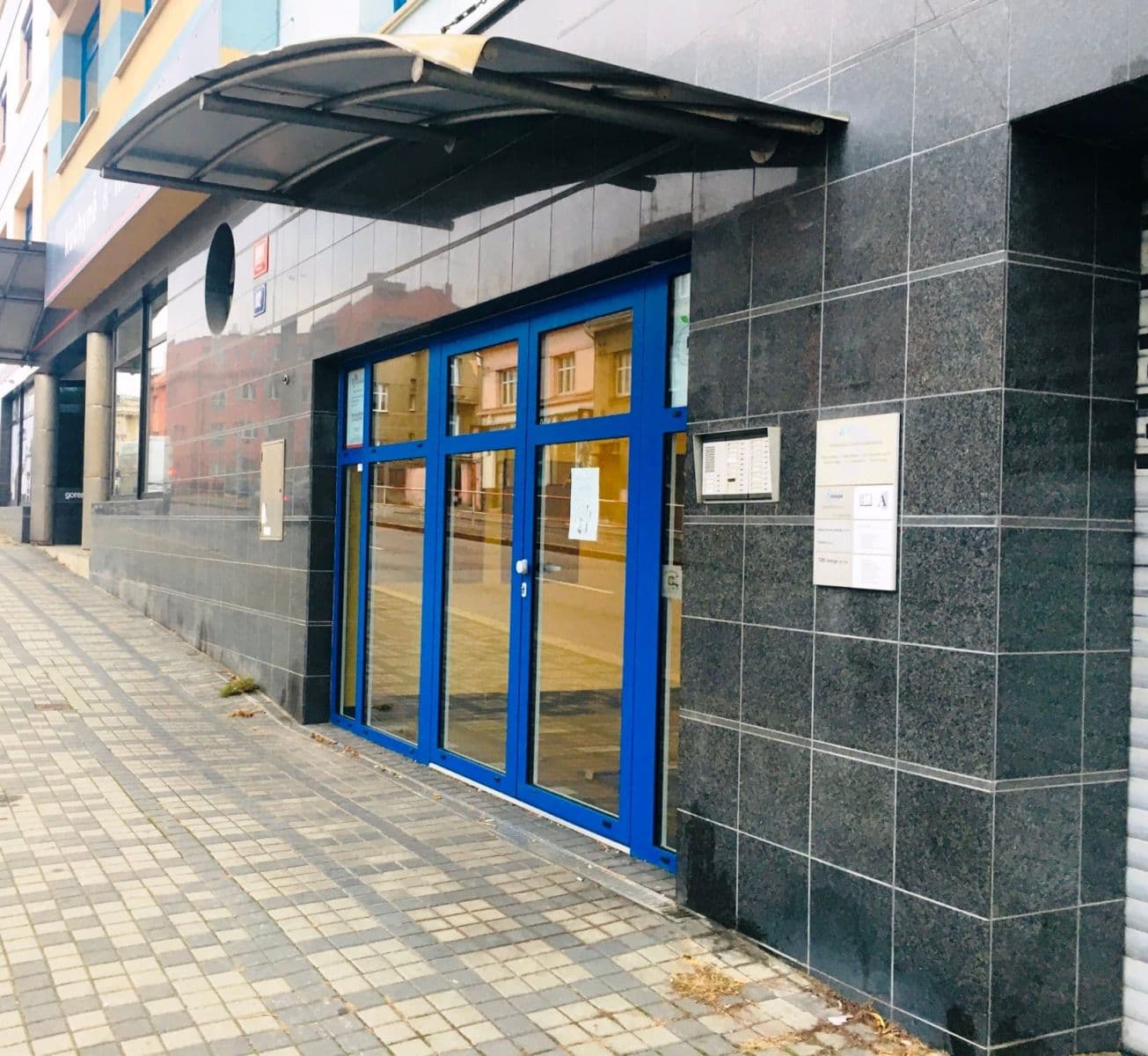 Pronájem kanceláře 58 m², Nad Šutkou, Praha, Praha Pronájem kanceláře 58 m², Nad Šutkou, Praha, Praha