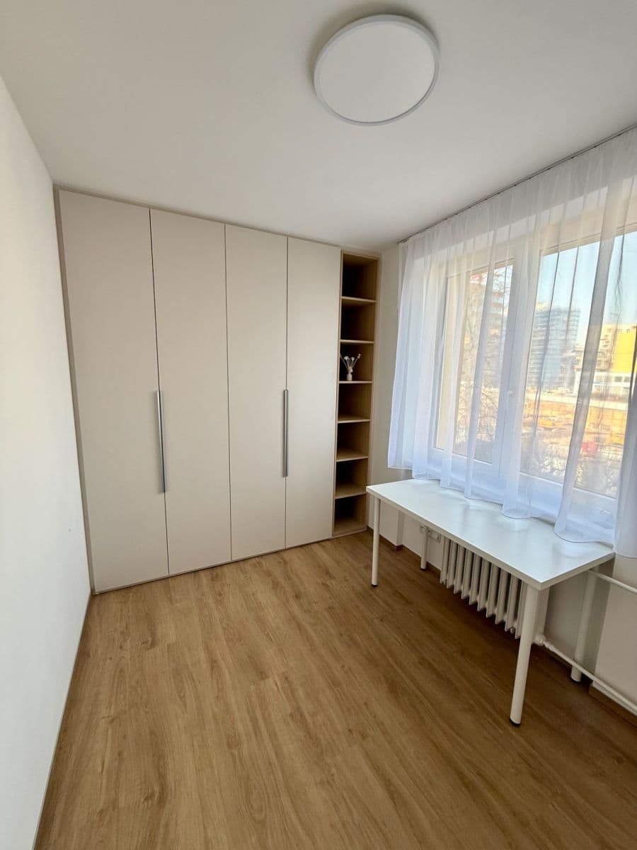 Pronájem bytu 3+kk 56 m², Hodonínská, Praha, Praha Pronájem bytu 3+kk 56 m², Hodonínská, Praha, Praha