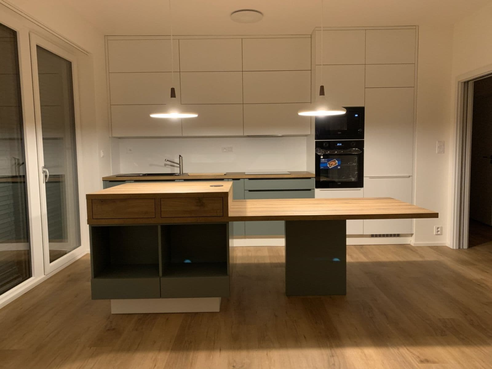 Pronájem bytu 3+kk 79 m², Táhlá, Brandýs nad Labem-Stará Boleslav, Středočeský kraj Pronájem bytu 3+kk 79 m², Táhlá, Brandýs nad Labem-Stará Boleslav, Středočeský kraj