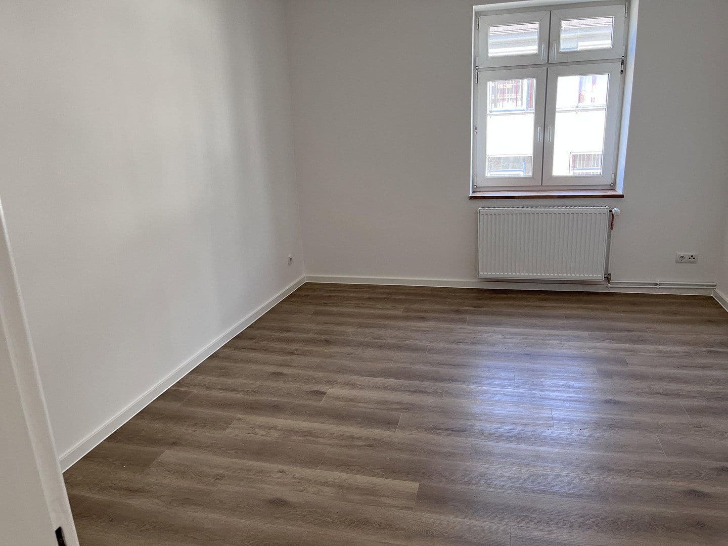 Pronájem bytu 4+1 80 m², Stralsund, Mecklenburg-Vorpommern Pronájem bytu 4+1 80 m², Stralsund, Mecklenburg-Vorpommern