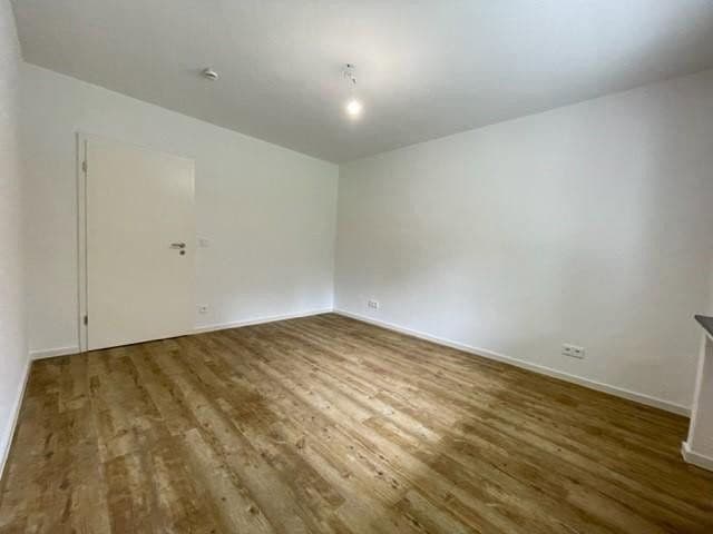 Pronájem bytu 3+1 77 m², Pestalozzistr., Mülheim, Severní Porýní-Vestfálsko Pronájem bytu 3+1 77 m², Pestalozzistr., Mülheim, Severní Porýní-Vestfálsko