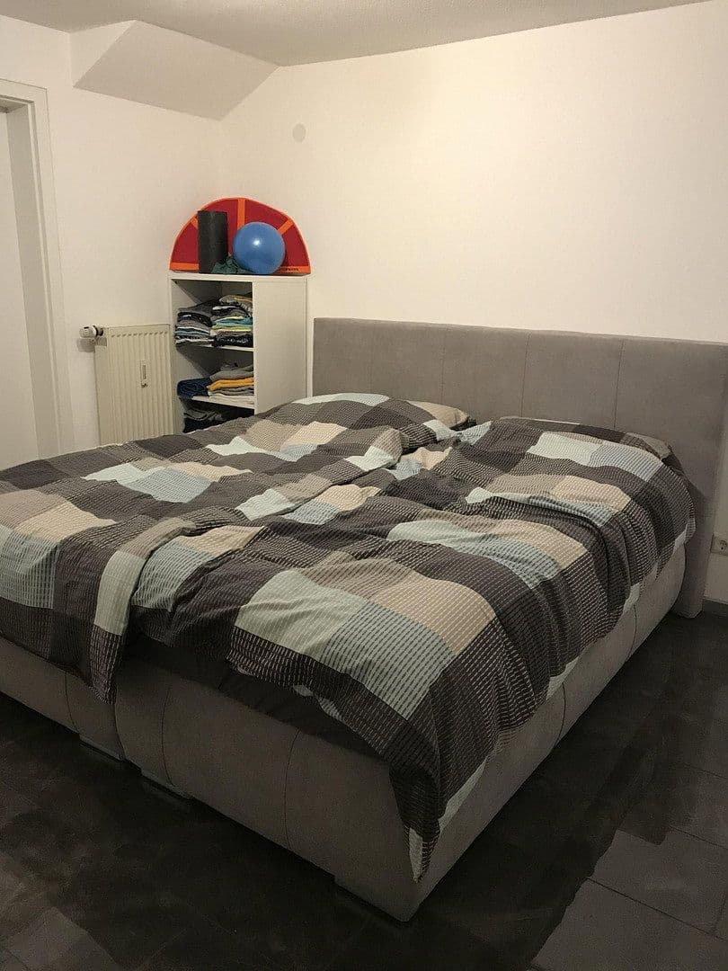 Pronájem bytu 2+1 48 m², Lottstetten, Bádensko-Württembersko Pronájem bytu 2+1 48 m², Lottstetten, Bádensko-Württembersko