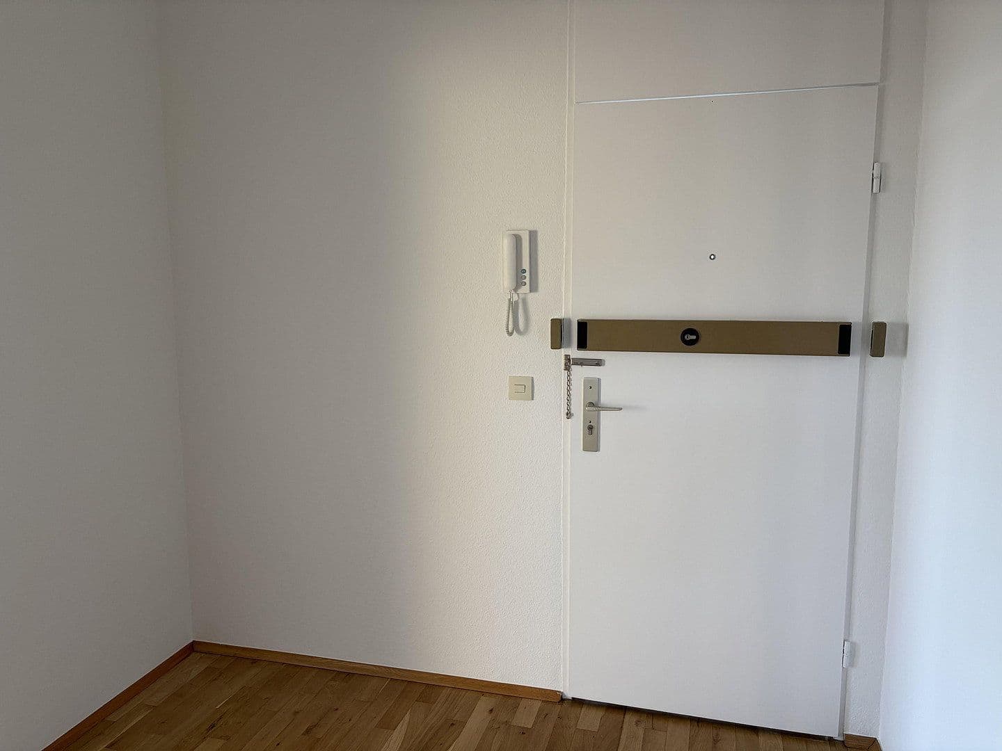 Pronájem bytu 3+1 87 m², Kaarst, Severní Porýní-Vestfálsko Pronájem bytu 3+1 87 m², Kaarst, Severní Porýní-Vestfálsko