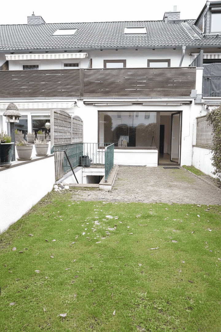 Prodej domu 80 m², pozemek 204 m², Königsbergstr.72, Wedel, Šlesvicko-Holštýnsko Prodej domu 80 m², pozemek 204 m², Königsbergstr.72, Wedel, Šlesvicko-Holštýnsko