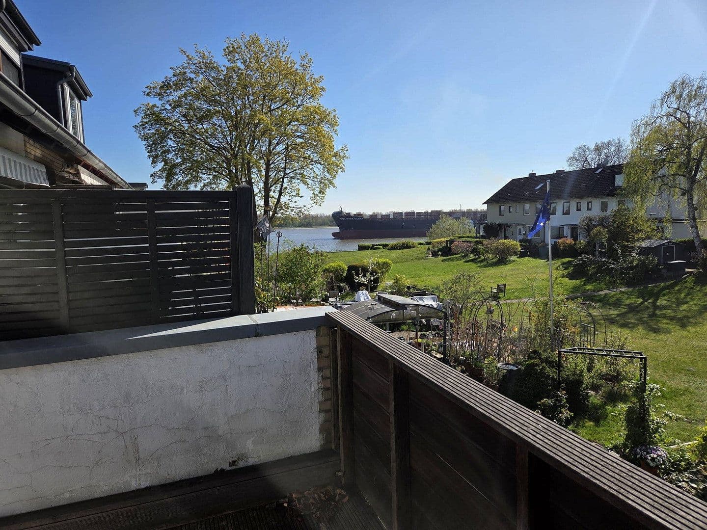 Prodej domu 80 m², pozemek 204 m², Königsbergstr.72, Wedel, Šlesvicko-Holštýnsko Prodej domu 80 m², pozemek 204 m², Königsbergstr.72, Wedel, Šlesvicko-Holštýnsko