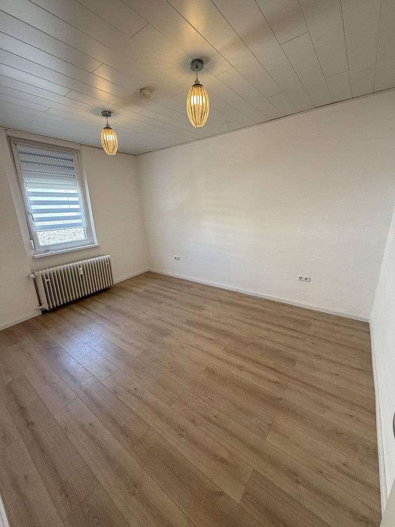 Pronájem domu 165 m², pozemek 225 m², Wielandstr. 4a, Worms, Porýní-Falc Pronájem domu 165 m², pozemek 225 m², Wielandstr. 4a, Worms, Porýní-Falc