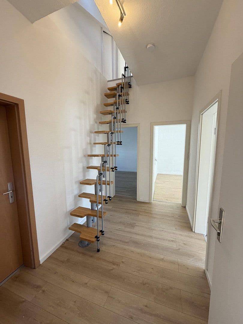 Pronájem domu 165 m², pozemek 225 m², Wielandstr. 4a, Worms, Porýní-Falc Pronájem domu 165 m², pozemek 225 m², Wielandstr. 4a, Worms, Porýní-Falc