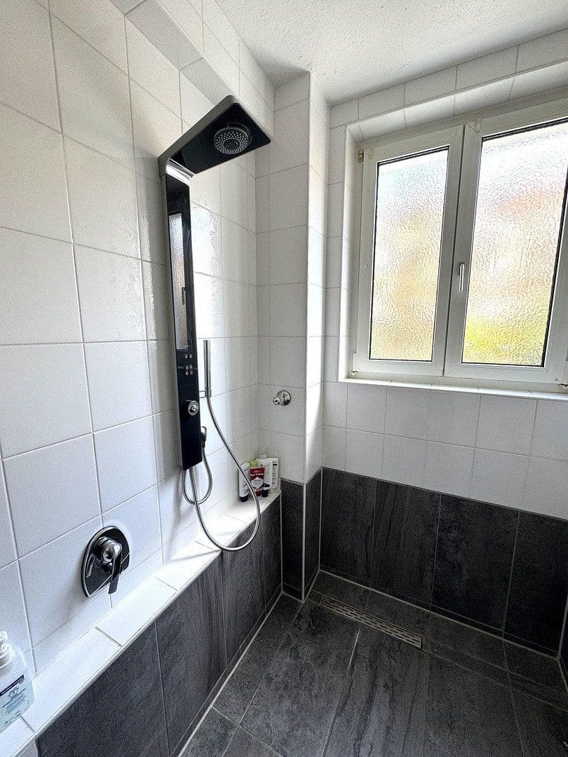 Prodej bytu 3+1 64 m², München, Bavorsko Prodej bytu 3+1 64 m², München, Bavorsko