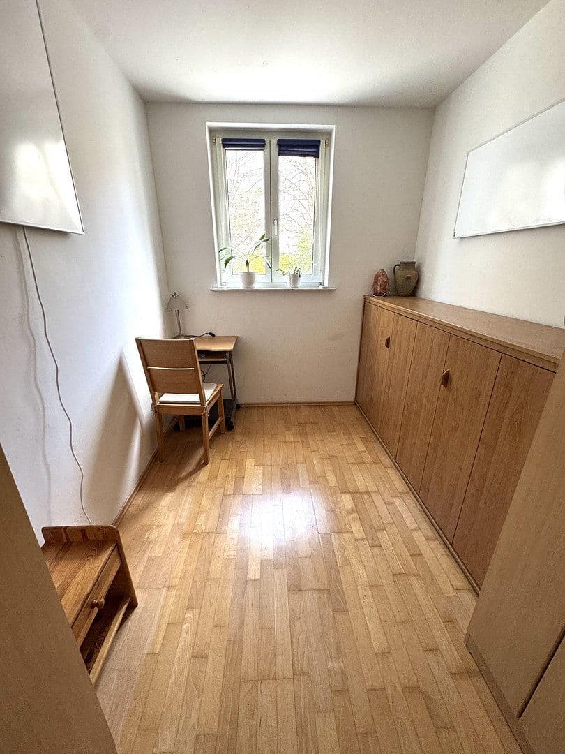 Prodej bytu 3+1 64 m², München, Bavorsko Prodej bytu 3+1 64 m², München, Bavorsko