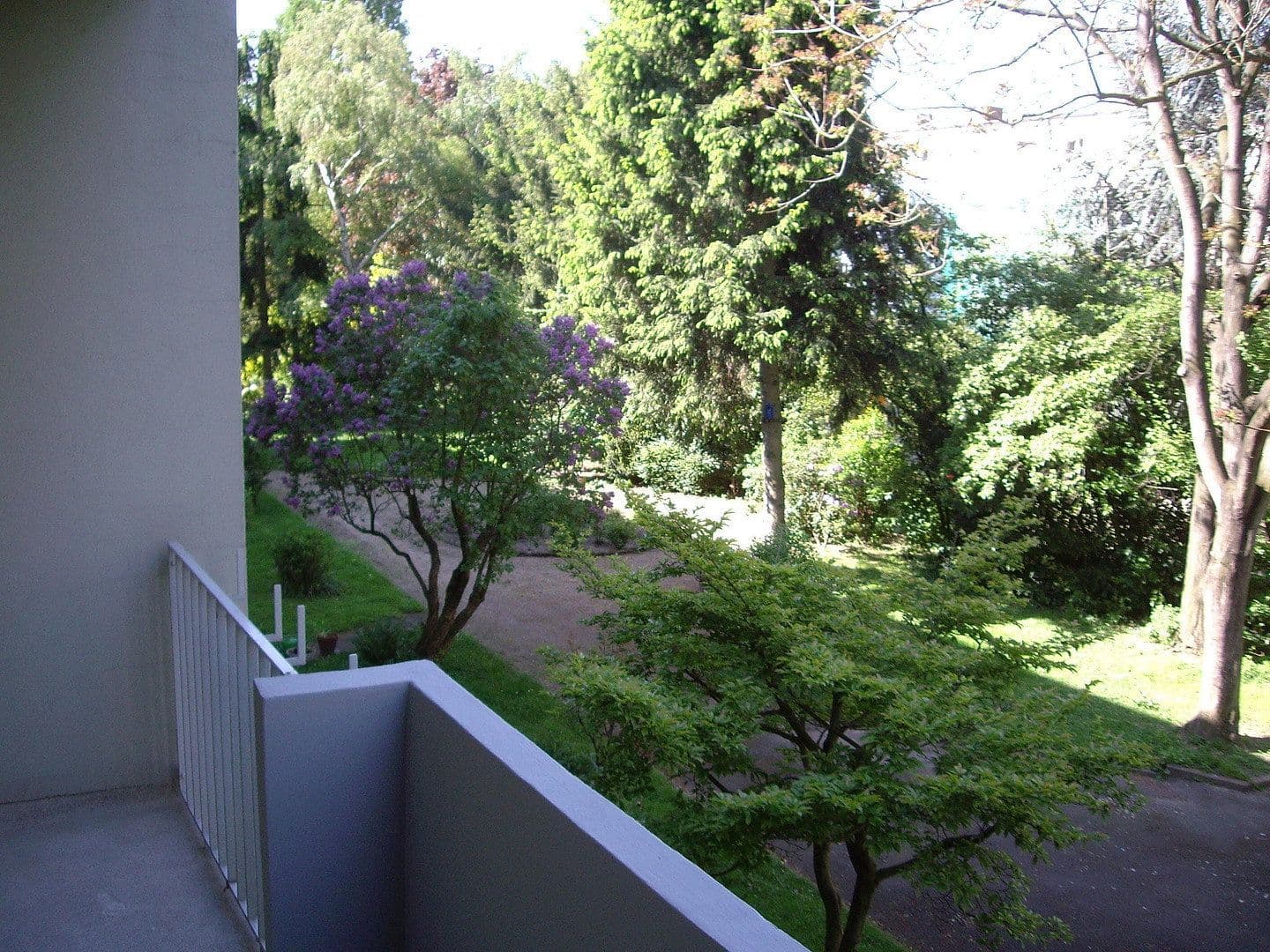 Pronájem bytu 3+1 80 m², Walter-vom-Rath-Str. 33, Frankfurt, Hessen Pronájem bytu 3+1 80 m², Walter-vom-Rath-Str. 33, Frankfurt, Hessen