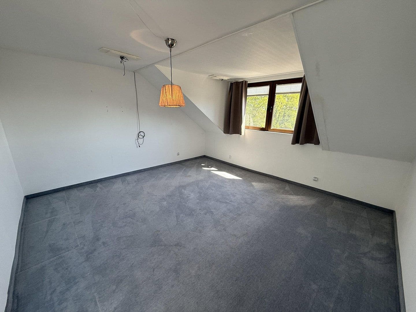 Prodej domu 134 m², pozemek 270 m², Viersener Str. 155A, Willich, Severní Porýní-Vestfálsko Prodej domu 134 m², pozemek 270 m², Viersener Str. 155A, Willich, Severní Porýní-Vestfálsko
