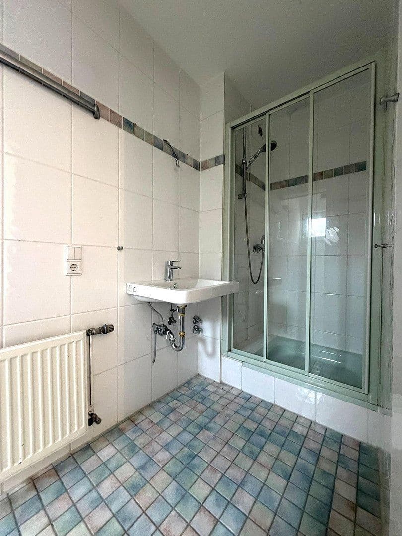 Pronájem bytu 4+1 111 m², Villbacher Str. 44, Bad Orb, Hessen Pronájem bytu 4+1 111 m², Villbacher Str. 44, Bad Orb, Hessen