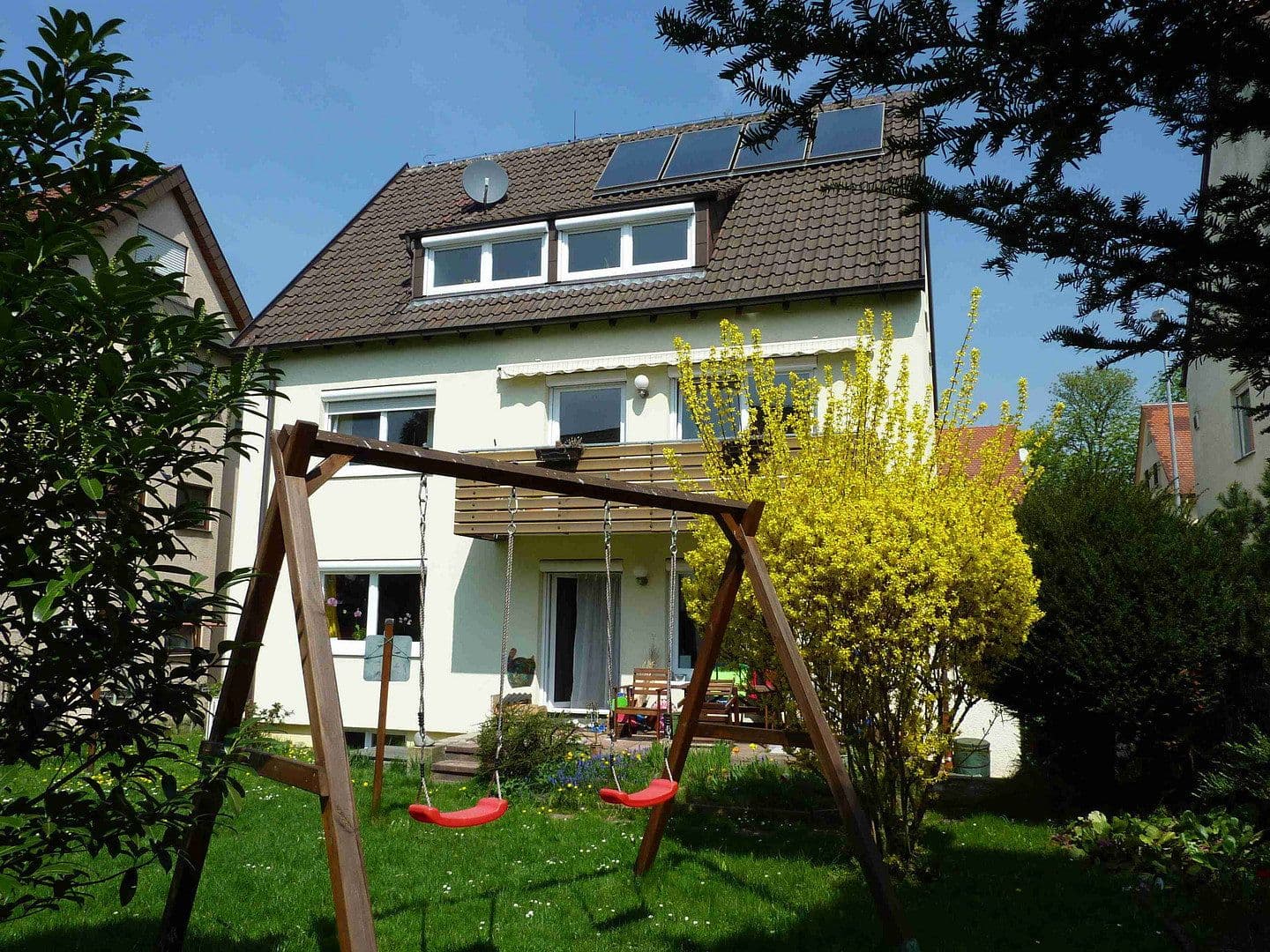 Pronájem bytu 4+1 92 m², Ludwigsburg, Bádensko-Württembersko Pronájem bytu 4+1 92 m², Ludwigsburg, Bádensko-Württembersko