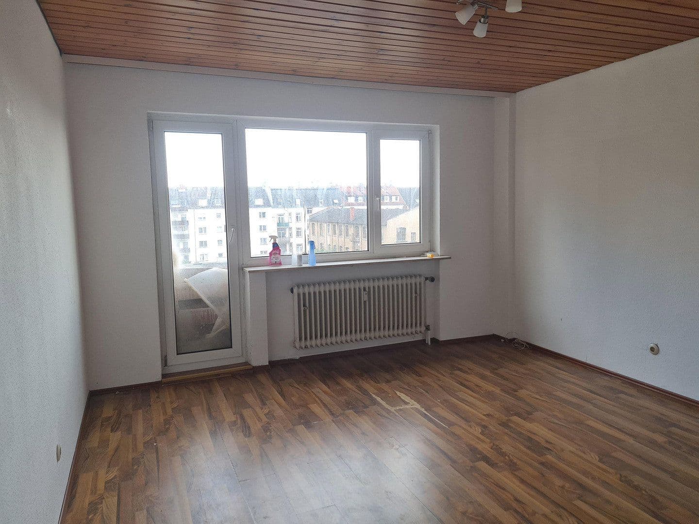 Prodej bytu 2+1 70 m², Offenbach, Hessen Prodej bytu 2+1 70 m², Offenbach, Hessen