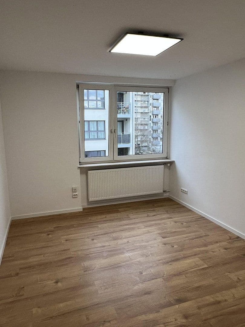 Pronájem bytu 1+1 20 m², Wallaustr. 101, Mainz, Porýní-Falc Pronájem bytu 1+1 20 m², Wallaustr. 101, Mainz, Porýní-Falc