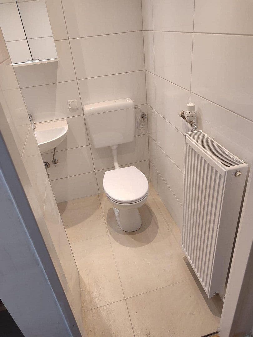 Pronájem bytu 1+1 20 m², Wallaustr. 101, Mainz, Porýní-Falc Pronájem bytu 1+1 20 m², Wallaustr. 101, Mainz, Porýní-Falc