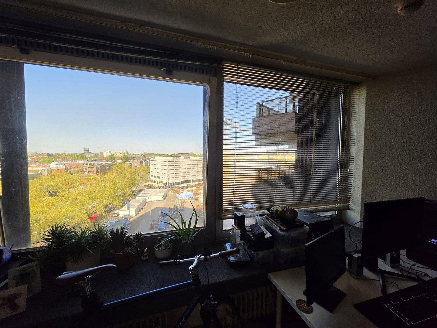 Pronájem bytu 1+1 40 m², Luxemburgerstraße 124-136, Köln, Severní Porýní-Vestfálsko Pronájem bytu 1+1 40 m², Luxemburgerstraße 124-136, Köln, Severní Porýní-Vestfálsko