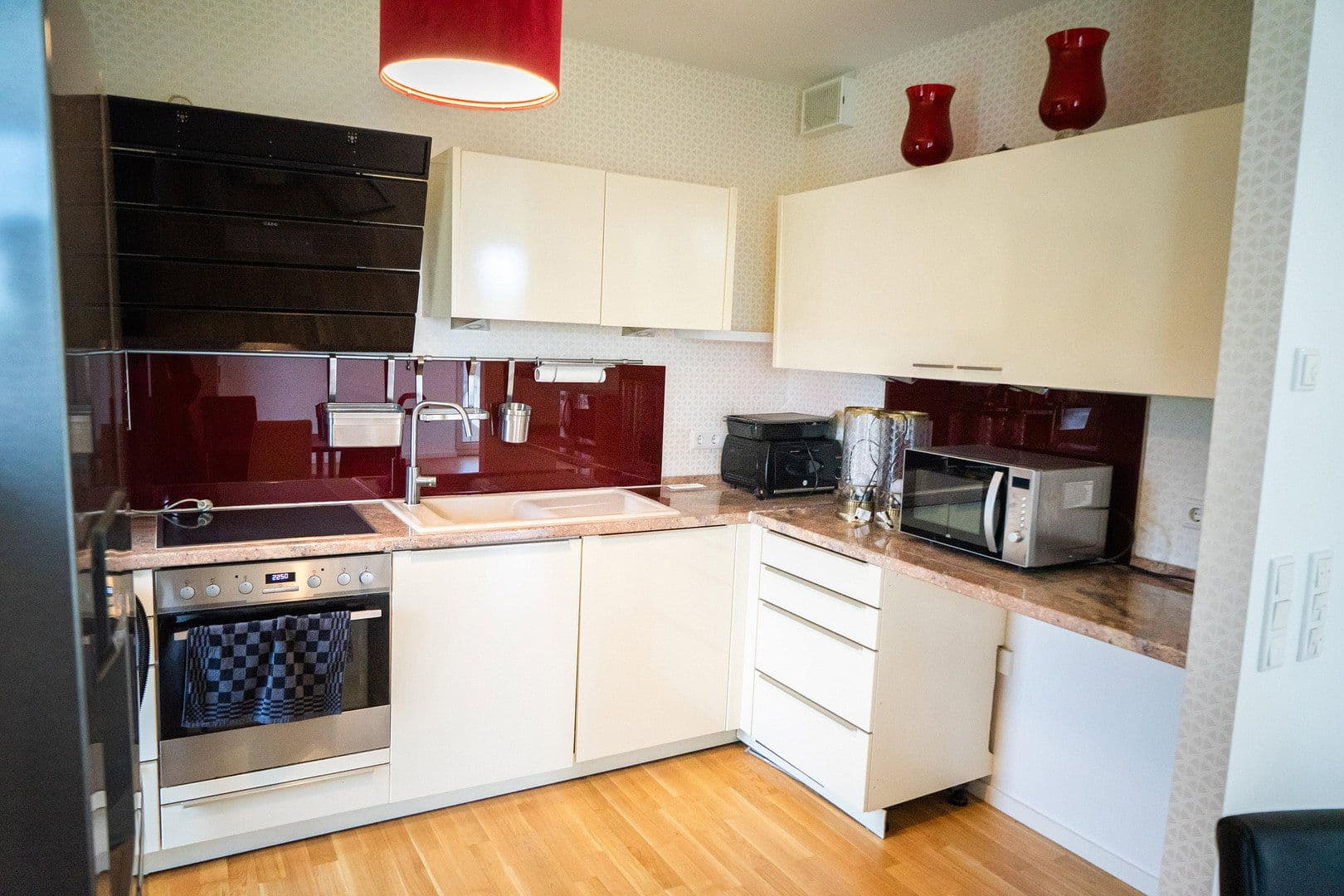 Pronájem bytu 3+1 85 m², Hattersheim am Main, Hessen Pronájem bytu 3+1 85 m², Hattersheim am Main, Hessen