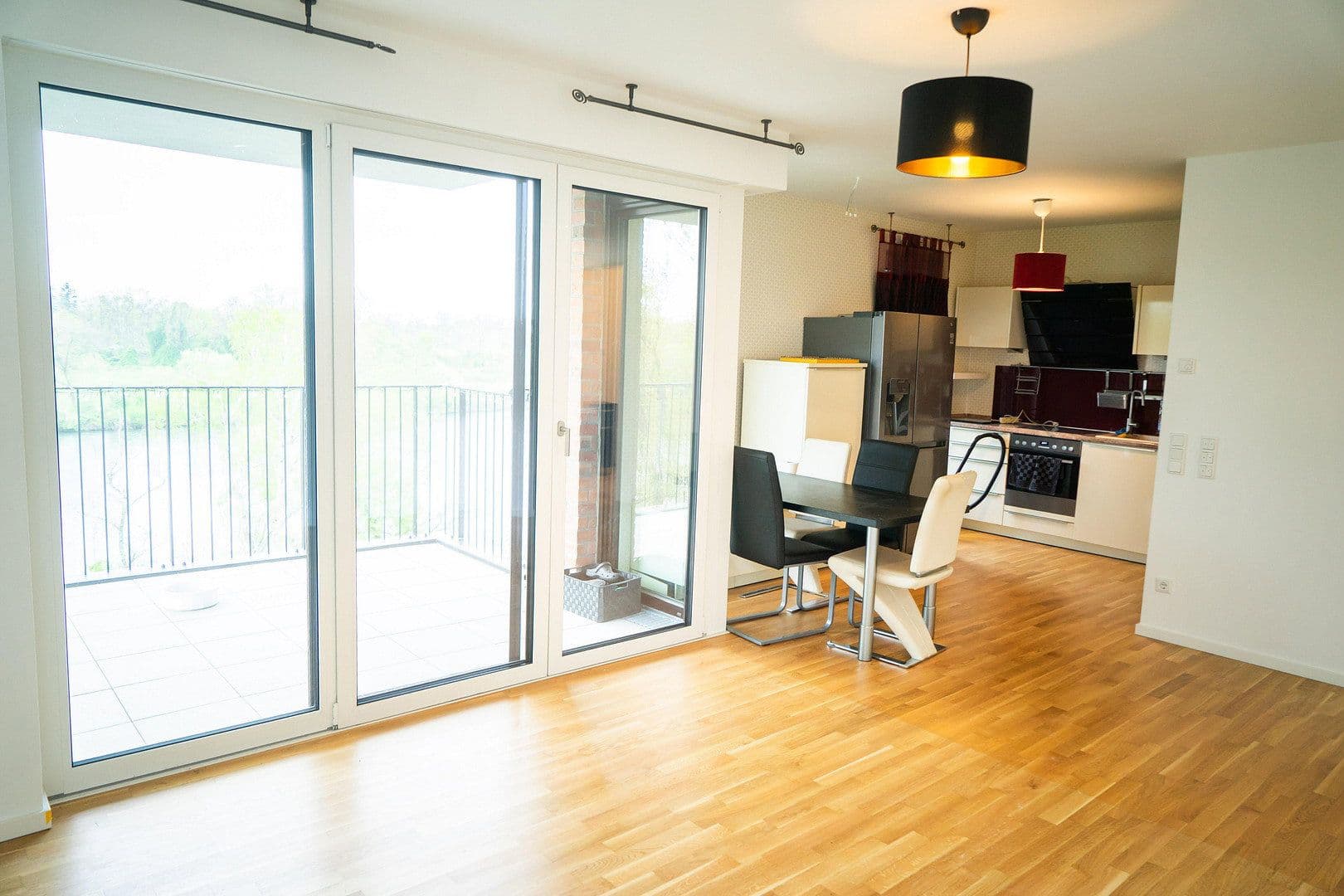 Pronájem bytu 3+1 85 m², Hattersheim am Main, Hessen Pronájem bytu 3+1 85 m², Hattersheim am Main, Hessen