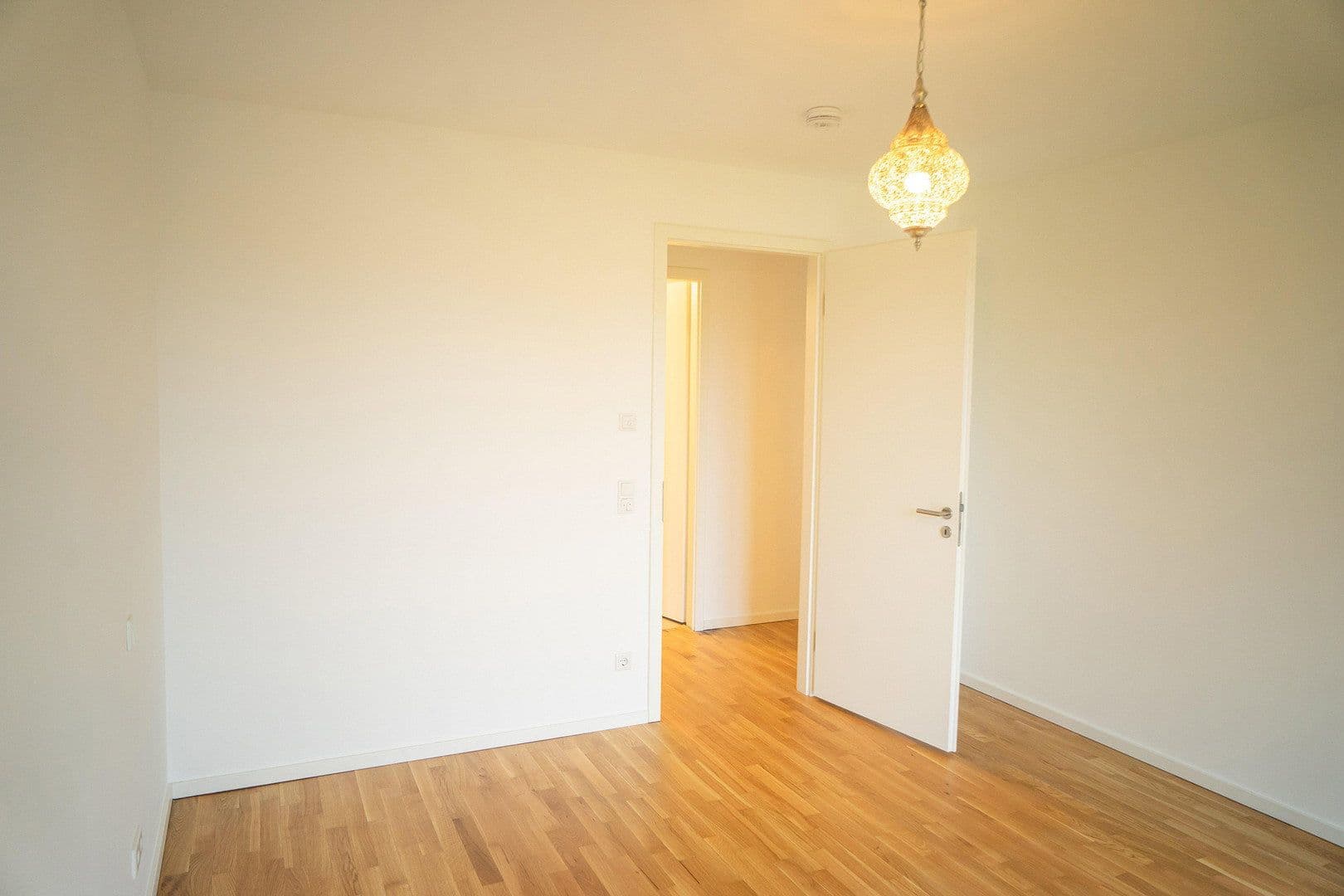 Pronájem bytu 3+1 85 m², Hattersheim am Main, Hessen Pronájem bytu 3+1 85 m², Hattersheim am Main, Hessen