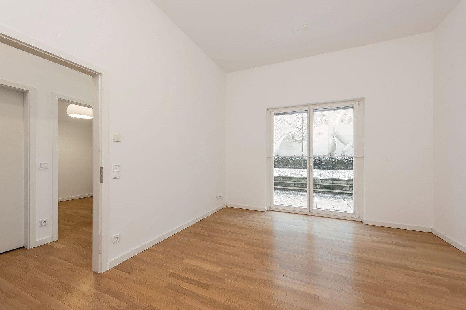 Prodej bytu 3+1 75 m², Chausseestraße 108, Berlin, Berlín Prodej bytu 3+1 75 m², Chausseestraße 108, Berlin, Berlín