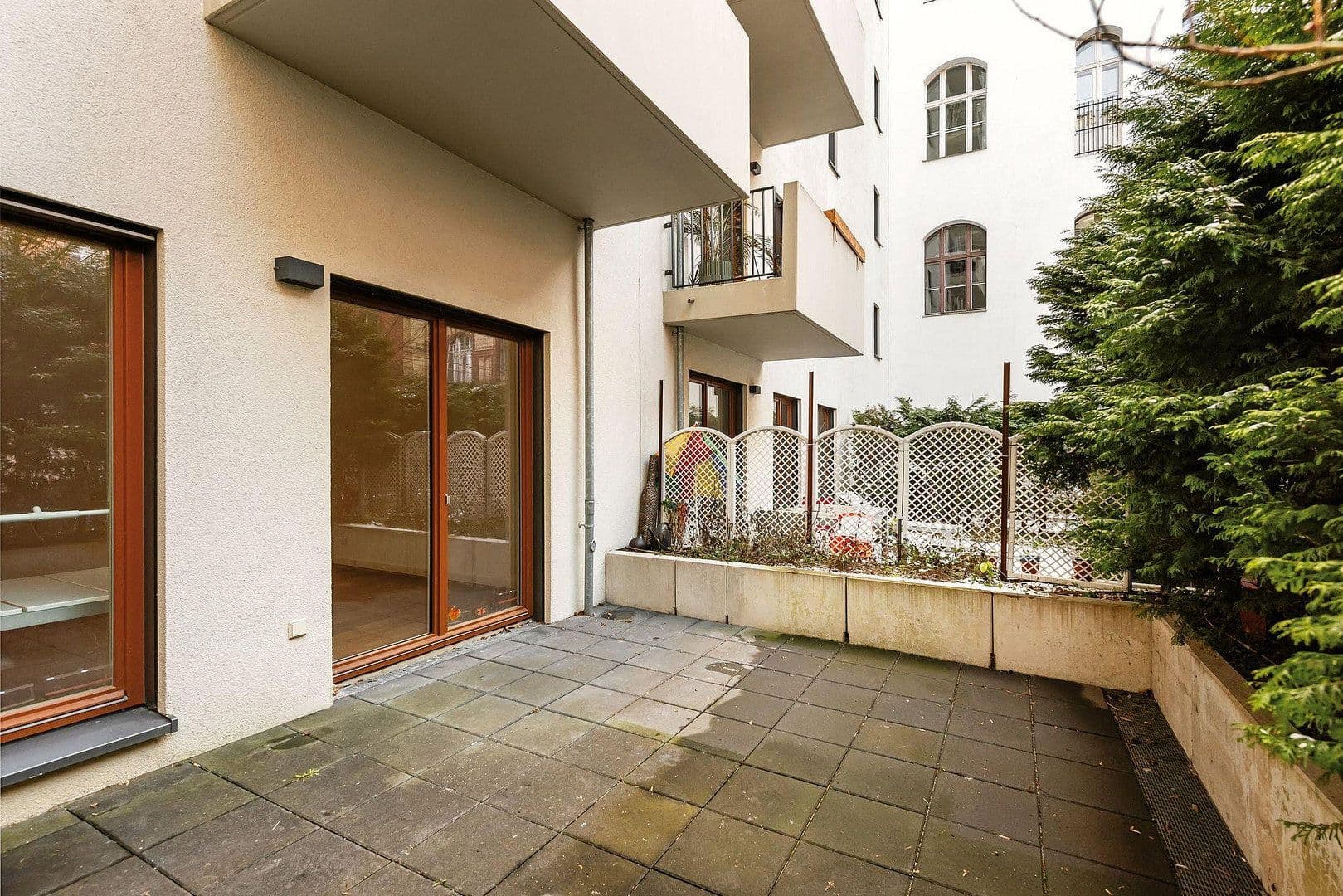 Prodej bytu 3+1 75 m², Chausseestraße 108, Berlin, Berlín Prodej bytu 3+1 75 m², Chausseestraße 108, Berlin, Berlín