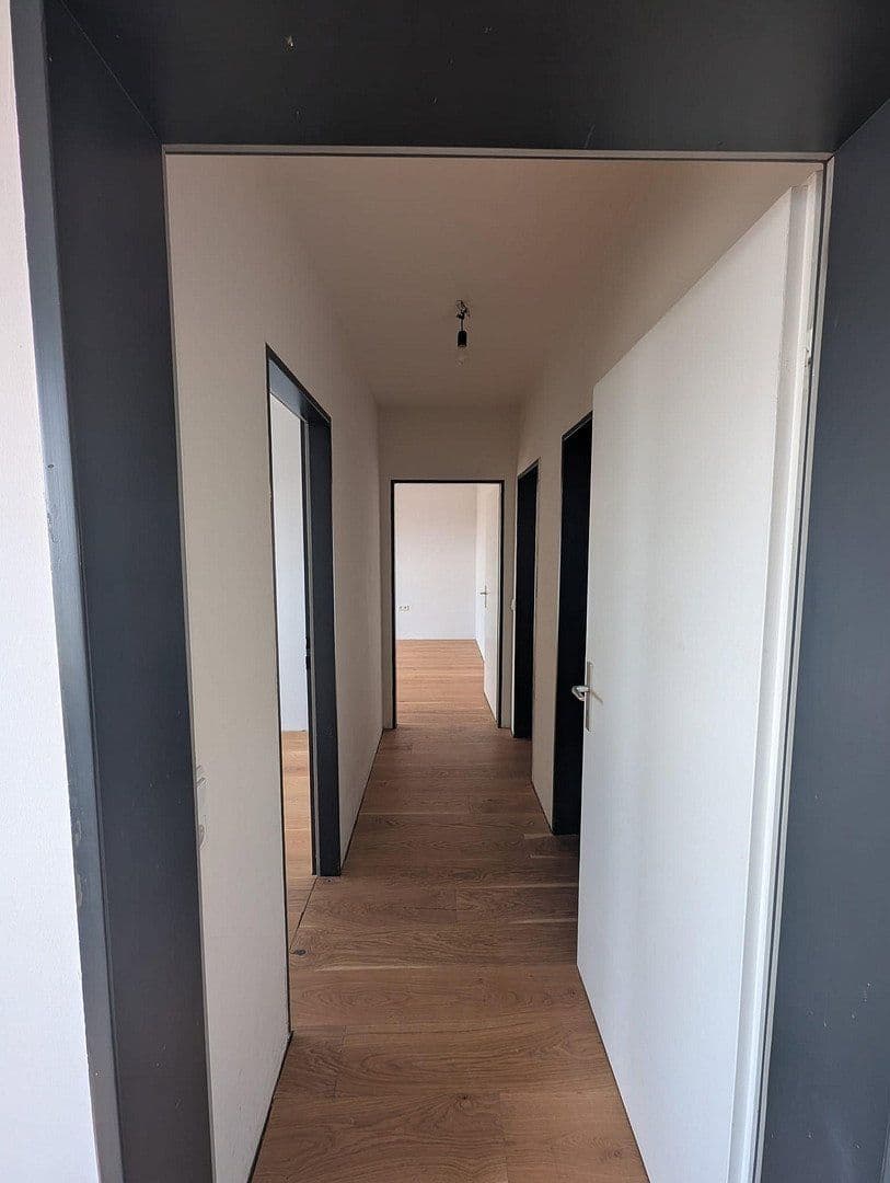 Prodej bytu 4+kk 89 m², Breslauer Straße 8, Neu-Ulm, Bavorsko Prodej bytu 4+kk 89 m², Breslauer Straße 8, Neu-Ulm, Bavorsko