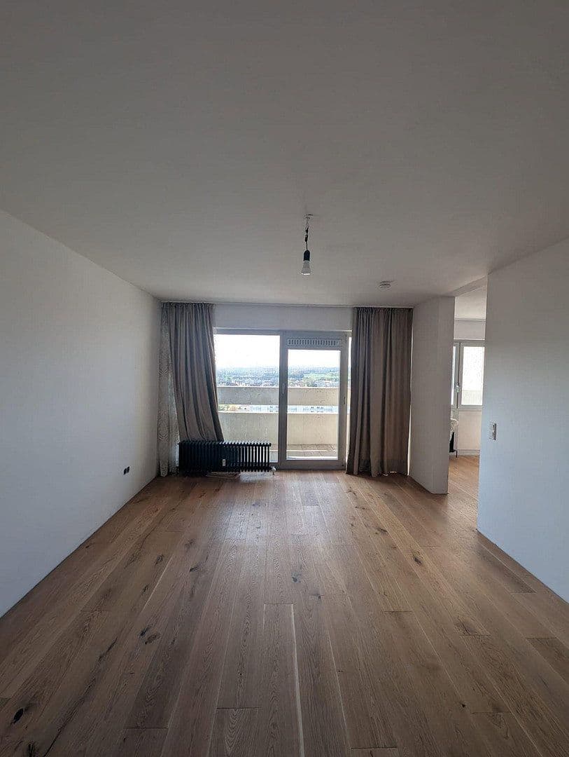 Prodej bytu 4+kk 89 m², Breslauer Straße 8, Neu-Ulm, Bavorsko Prodej bytu 4+kk 89 m², Breslauer Straße 8, Neu-Ulm, Bavorsko