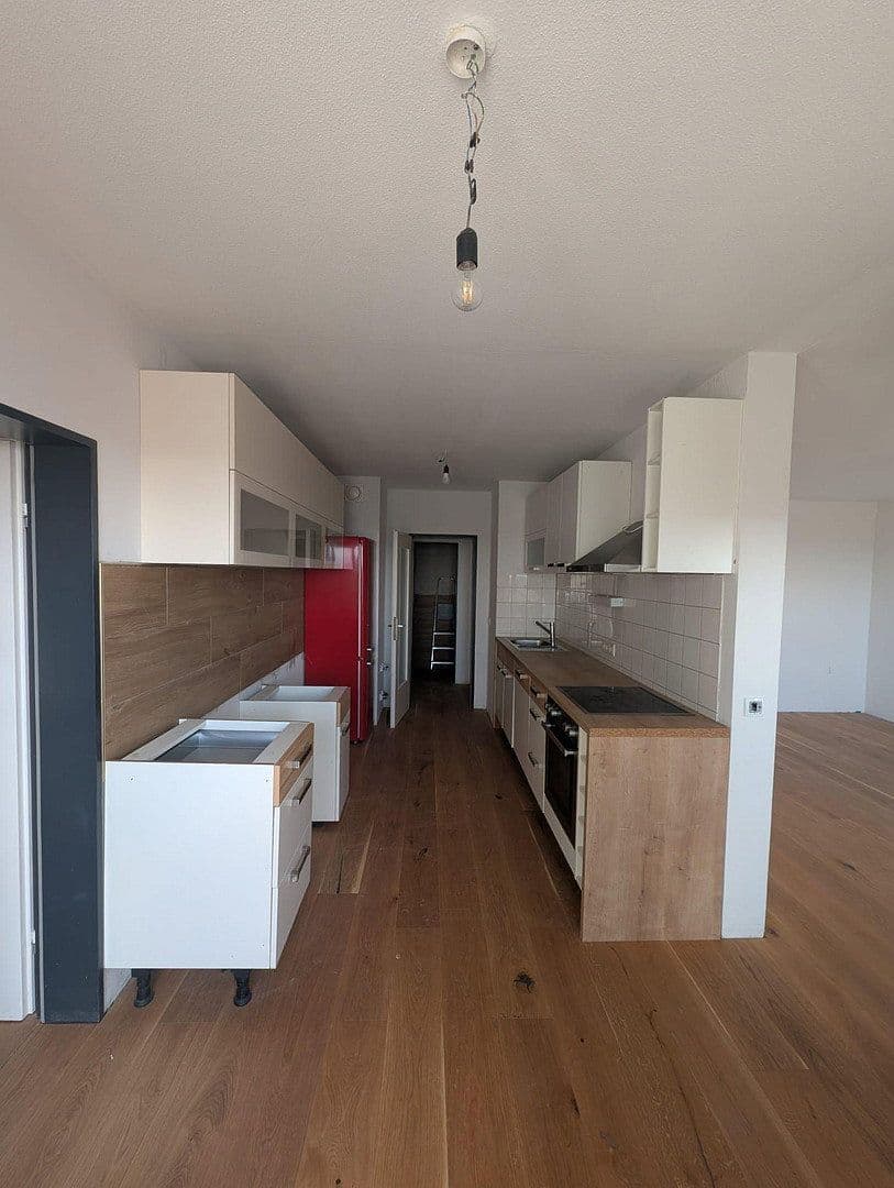 Prodej bytu 4+kk 89 m², Breslauer Straße 8, Neu-Ulm, Bavorsko Prodej bytu 4+kk 89 m², Breslauer Straße 8, Neu-Ulm, Bavorsko
