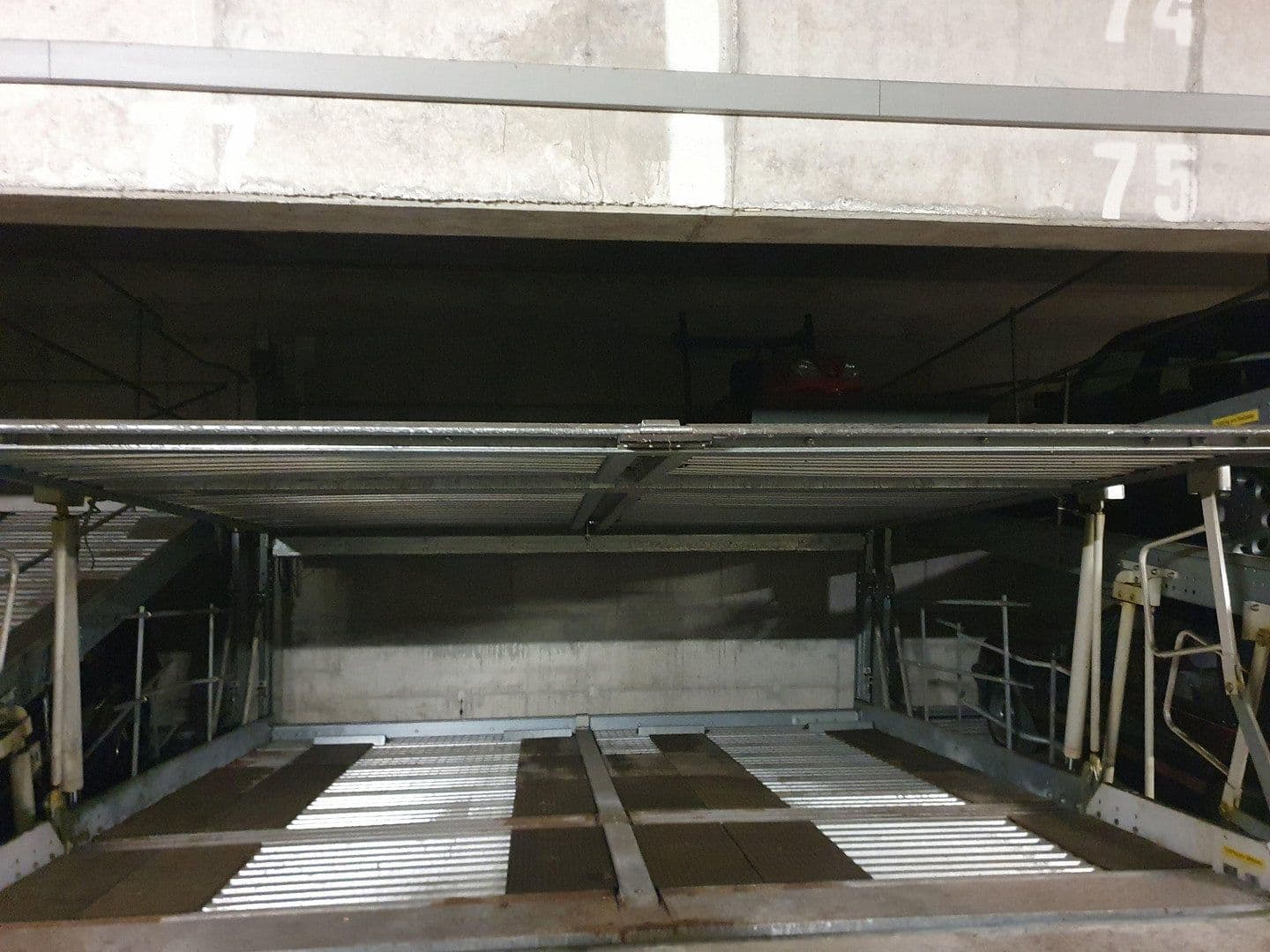 Pronájem kanceláře 15 m², Wehlner Straße, Dresden, Sasko Pronájem kanceláře 15 m², Wehlner Straße, Dresden, Sasko