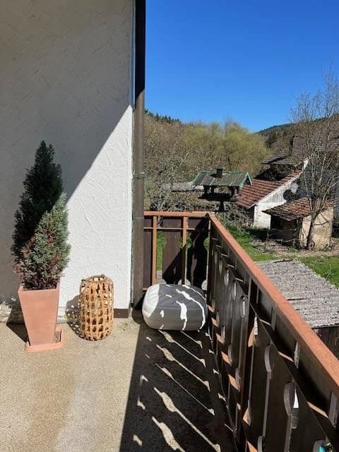 Prodej domu 160 m², pozemek 976 m², Schönbrunn, Bádensko-Württembersko Prodej domu 160 m², pozemek 976 m², Schönbrunn, Bádensko-Württembersko