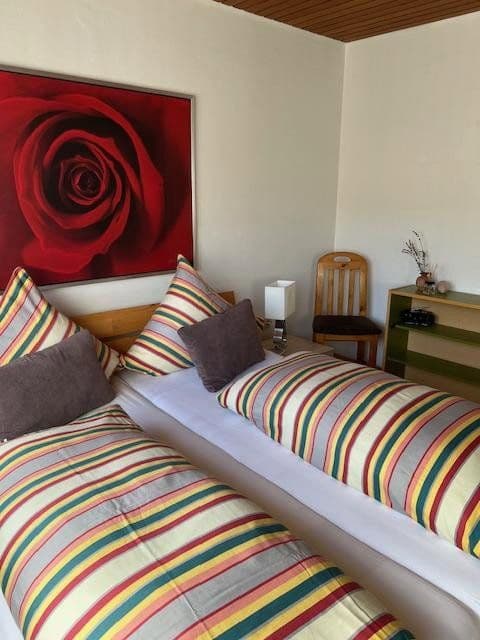 Prodej domu 160 m², pozemek 976 m², Schönbrunn, Bádensko-Württembersko Prodej domu 160 m², pozemek 976 m², Schönbrunn, Bádensko-Württembersko