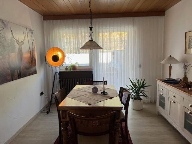 Prodej domu 160 m², pozemek 976 m², Schönbrunn, Bádensko-Württembersko Prodej domu 160 m², pozemek 976 m², Schönbrunn, Bádensko-Württembersko